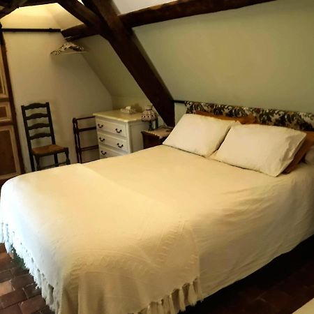 Les Hirondelles B&B Armaille 외부 사진